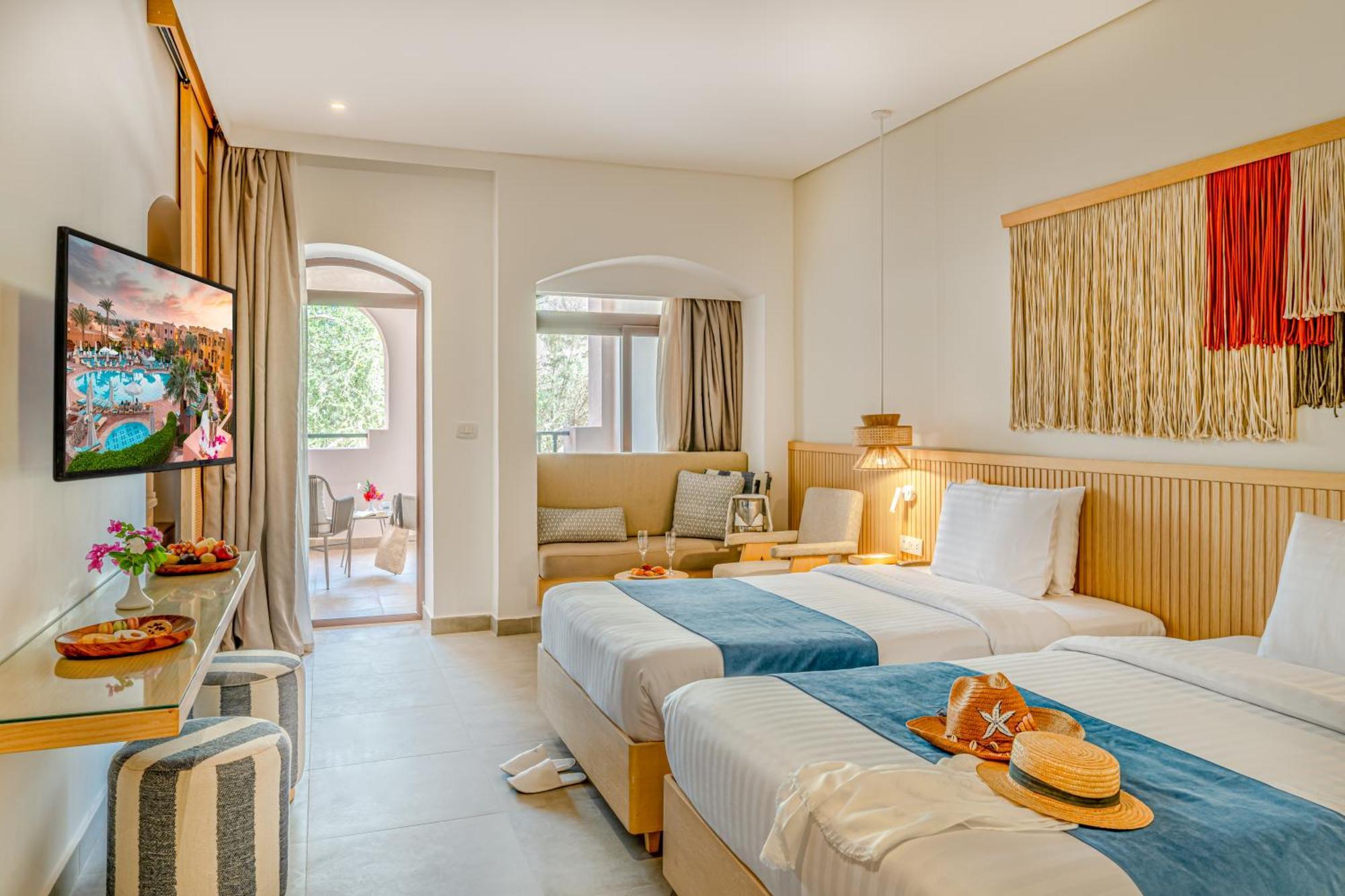 Resort Three Corners Rihana 4*