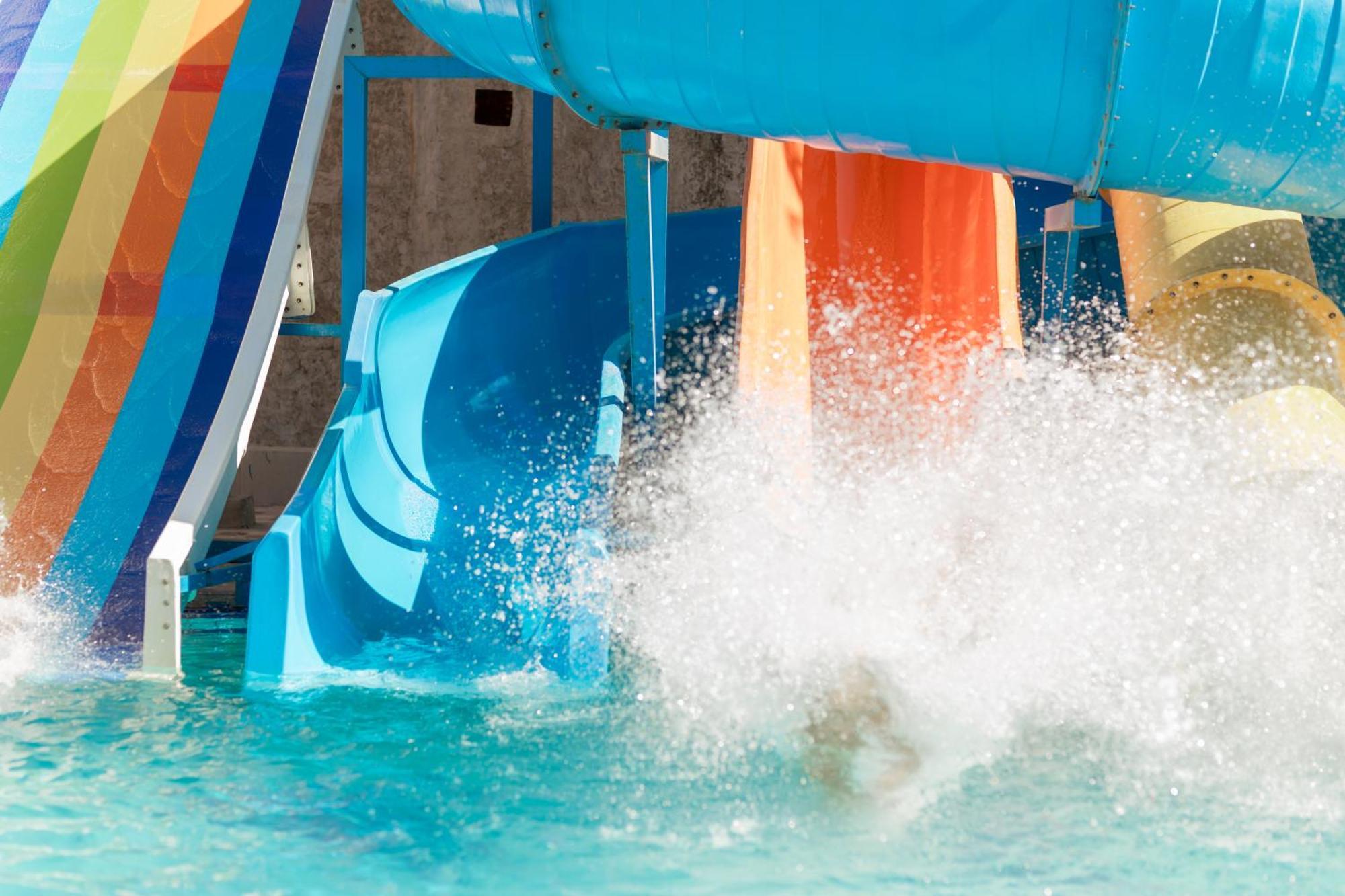 Empire Aqua Park 3*