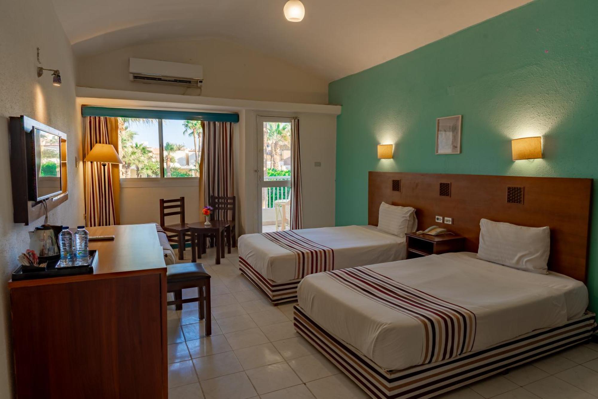 Empire Aqua Park Resort