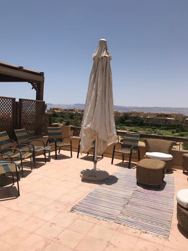 3 Bedroom Sunset Haven By The Sea * Ain Sukhna