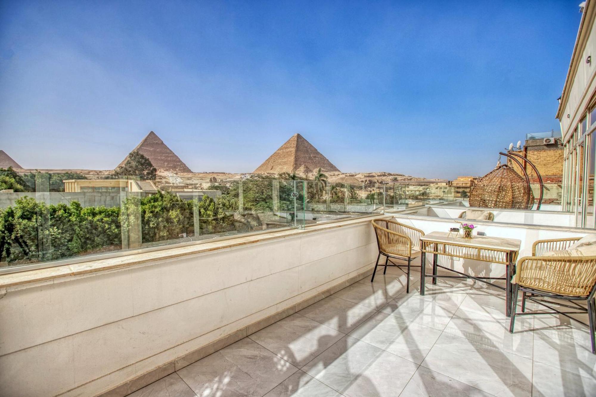 Hotel Pyramids Shadow Cairo