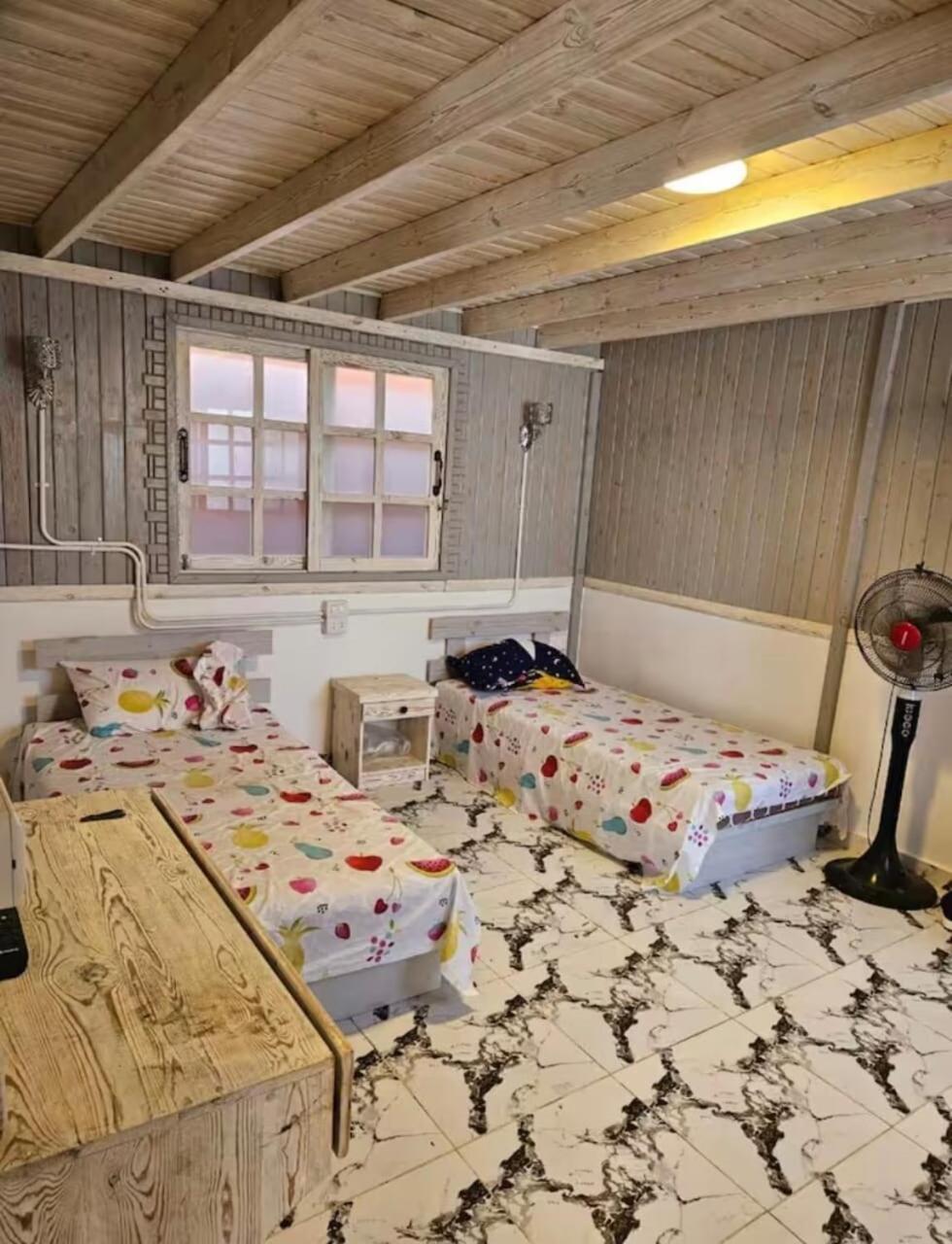 Roof Fully Equipped With Private Yard