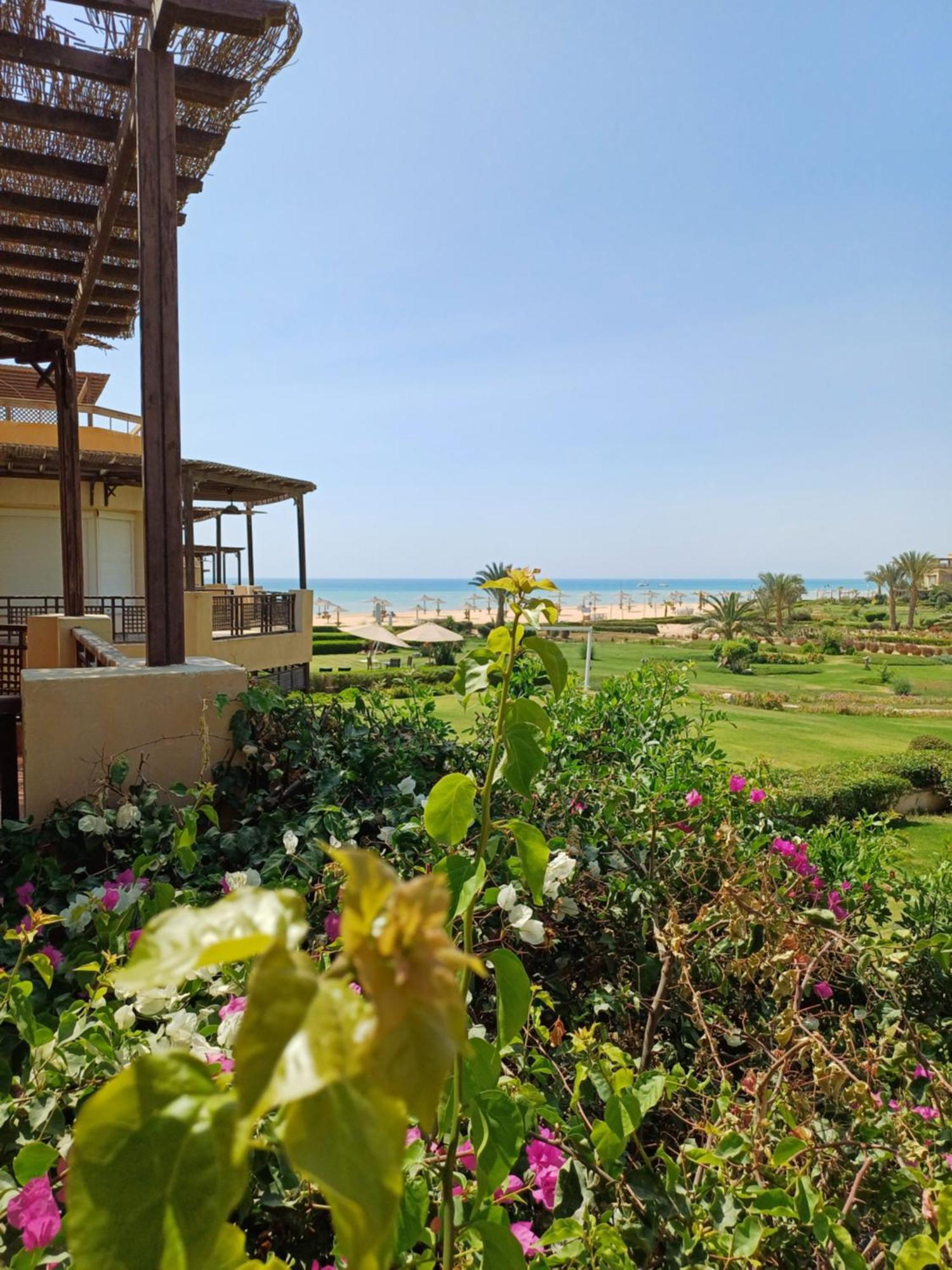 3 Bedroom Sunset Haven By The Sea * Ain Sukhna