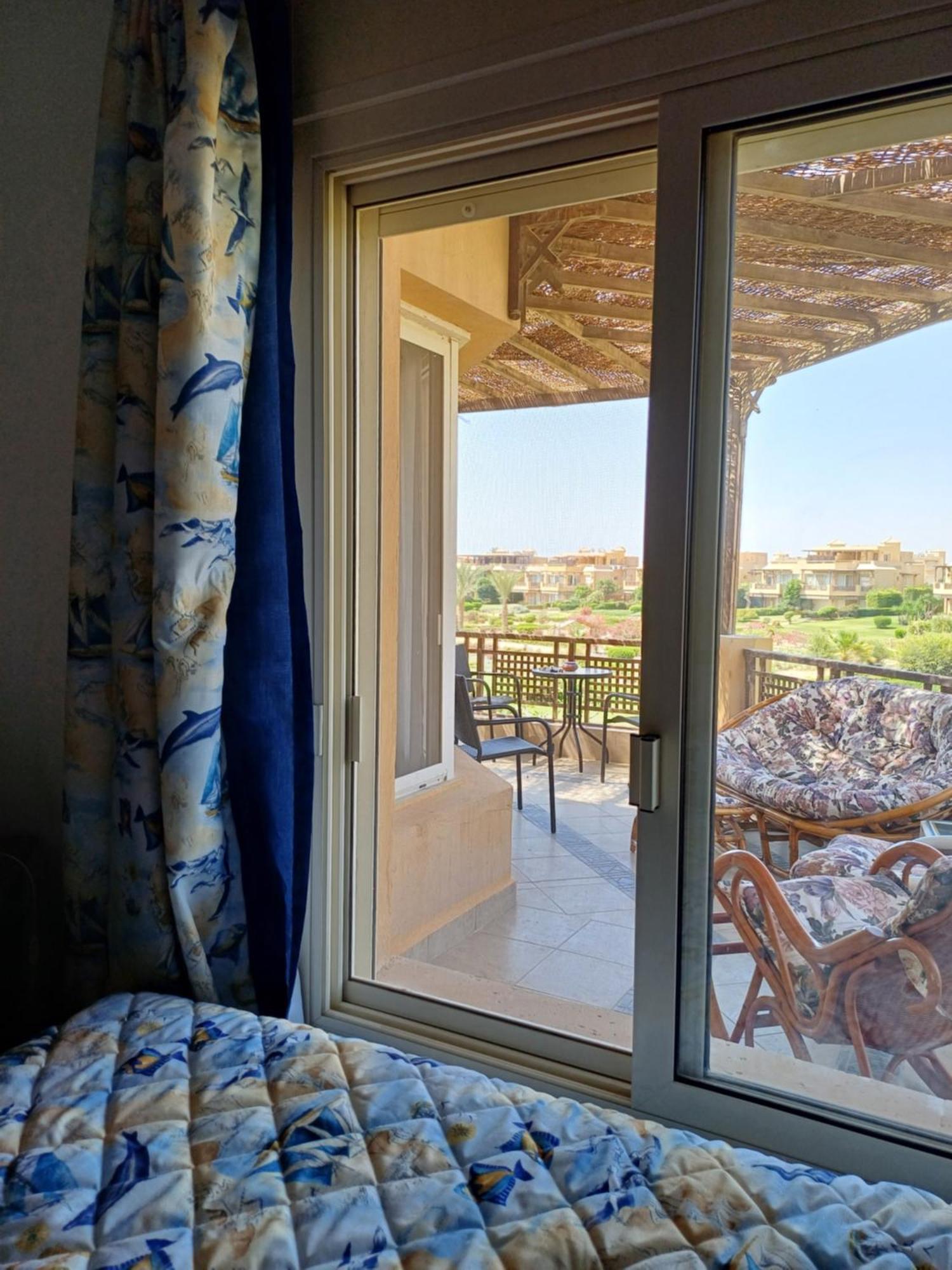 3 Bedroom Sunset Haven By The Sea Apartment