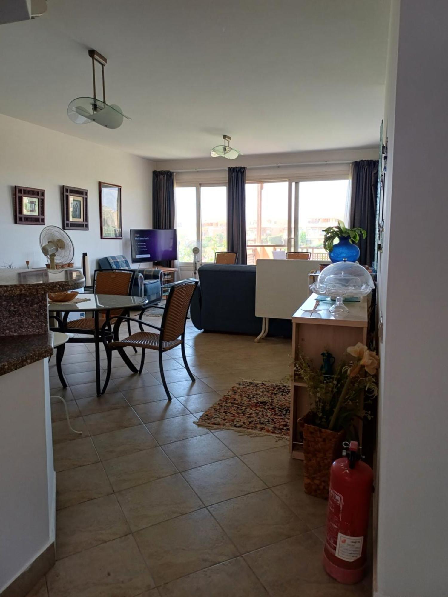3 Bedroom Sunset Haven By The Sea *