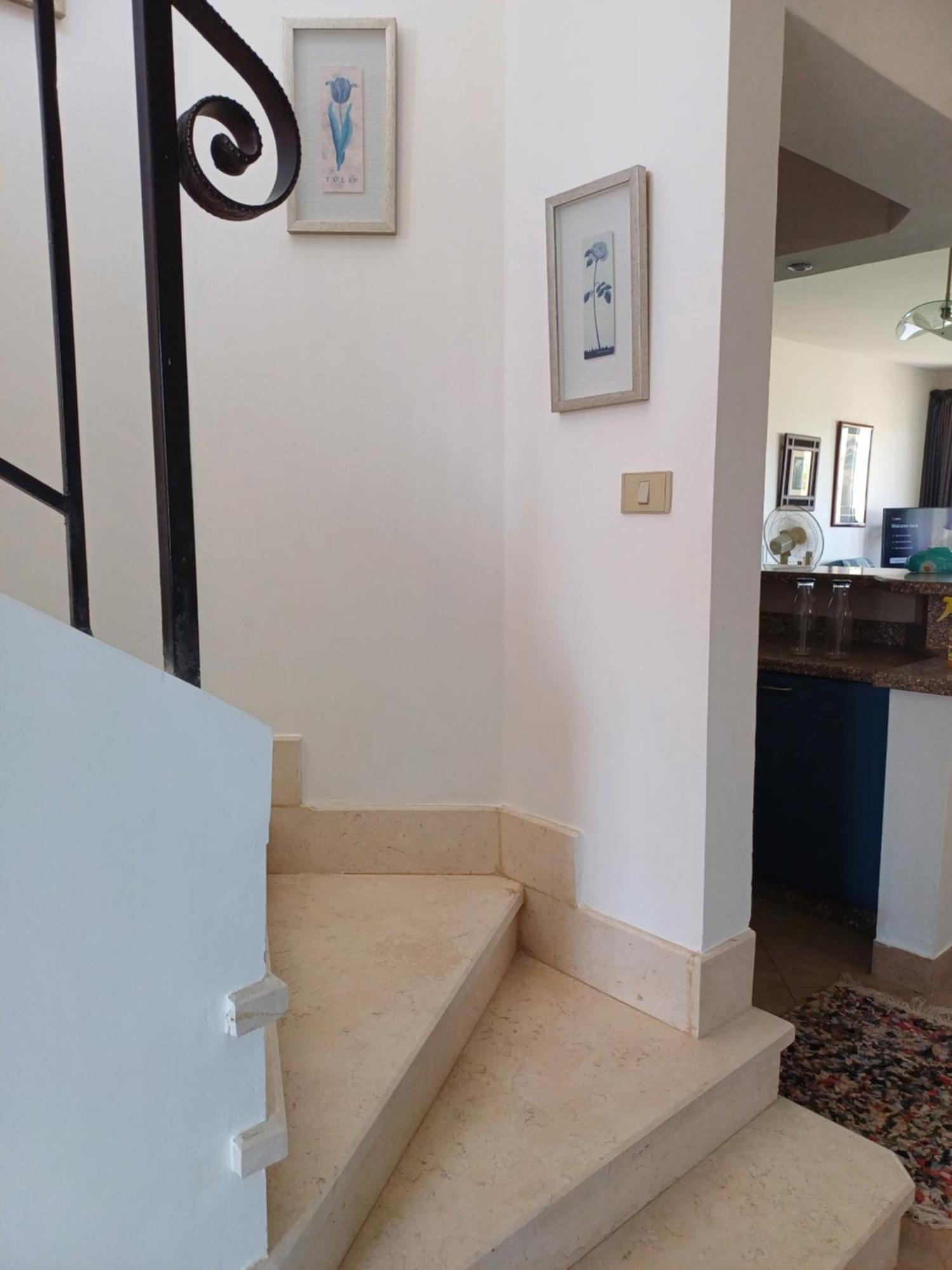 3 Bedroom Sunset Haven By The Sea Apartment