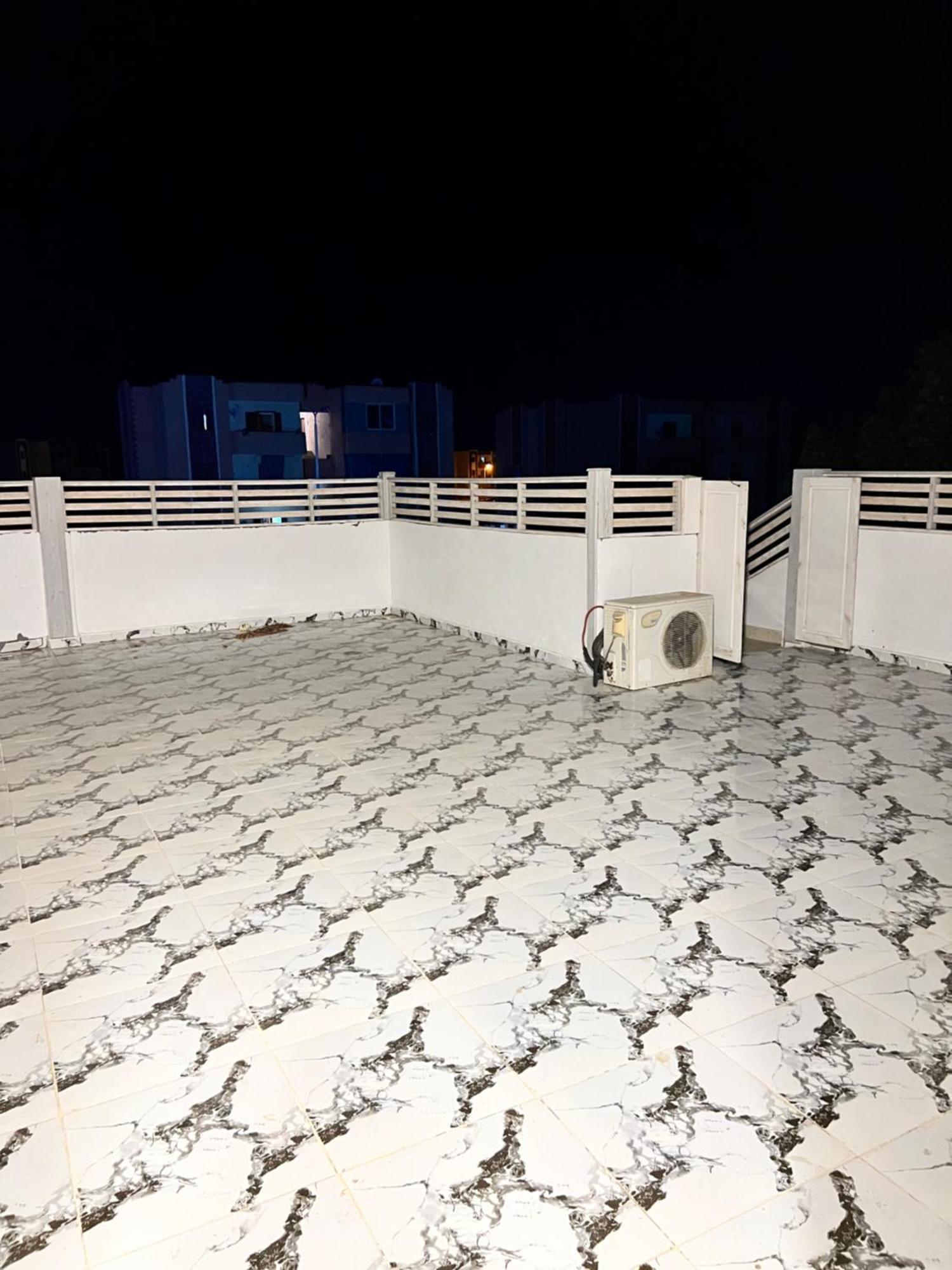 Roof Fully Equipped With Private Yard Holiday home