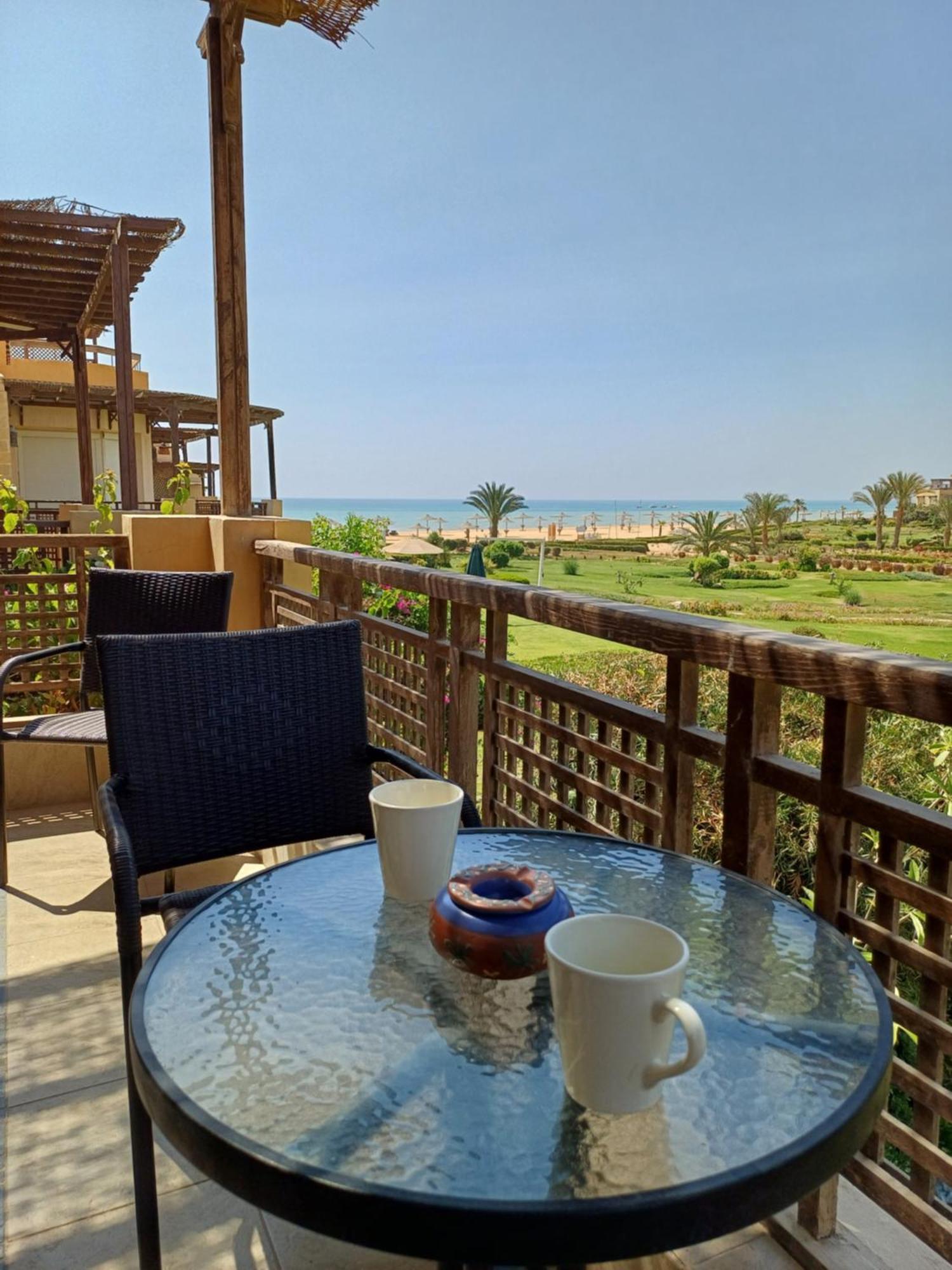 3 Bedroom Sunset Haven By The Sea Apartment Ain Sukhna