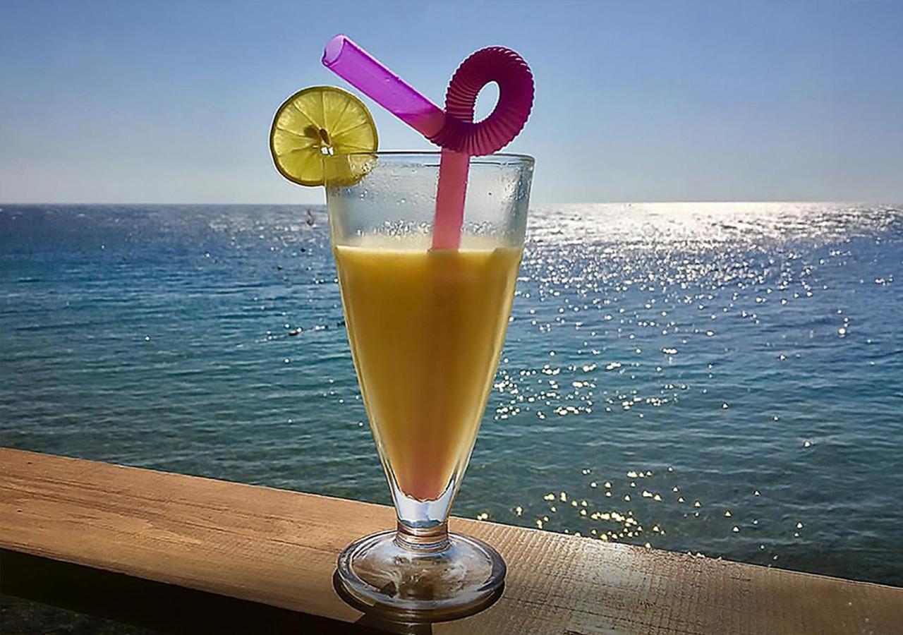 Red Sea Relax
