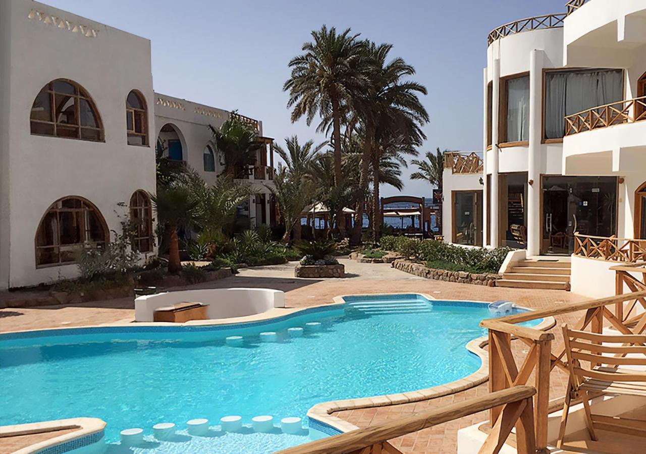 Red Sea Relax