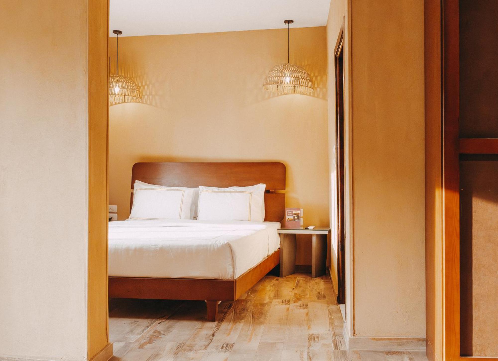 Almas Pyramids Hotel