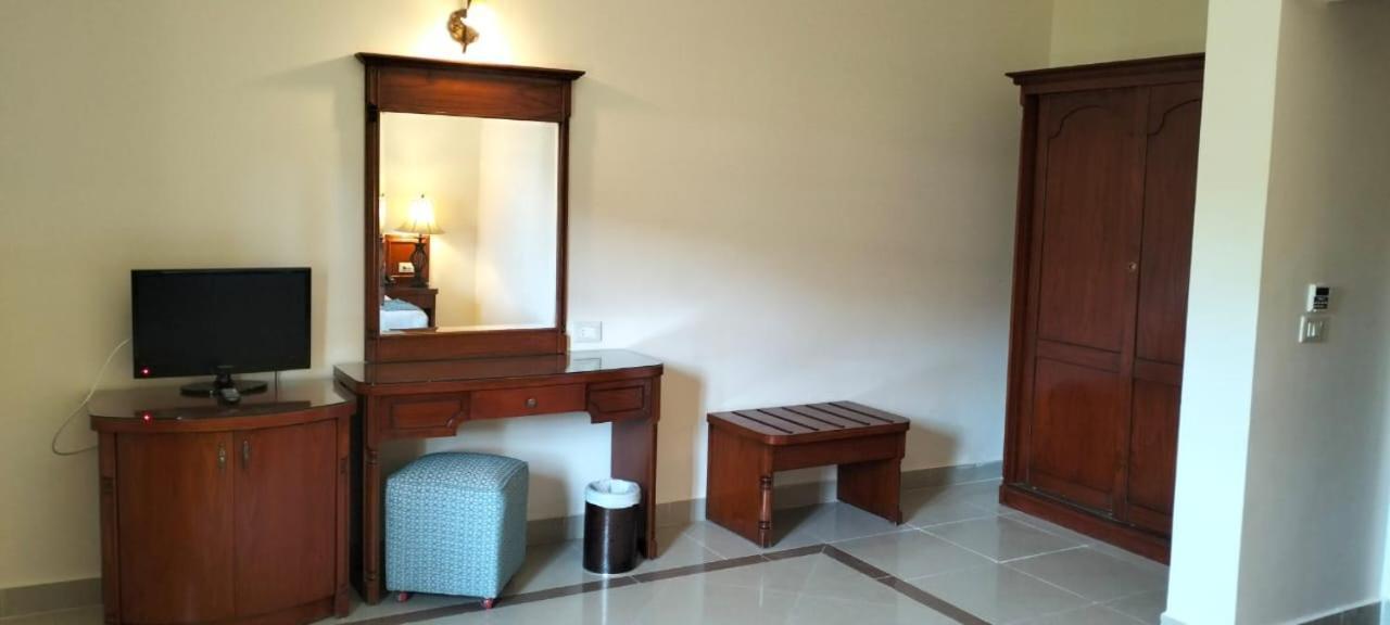 Coral Hills & Resort 4*