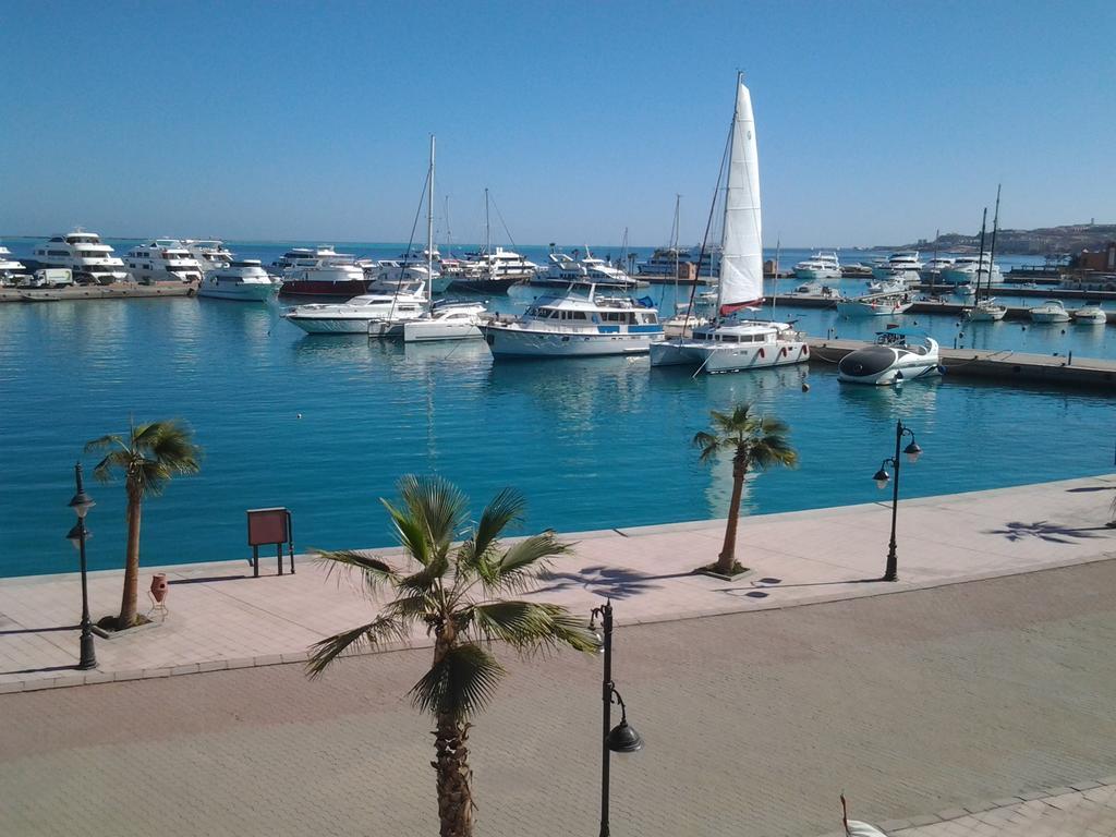 Aparthotel Marina President 2*