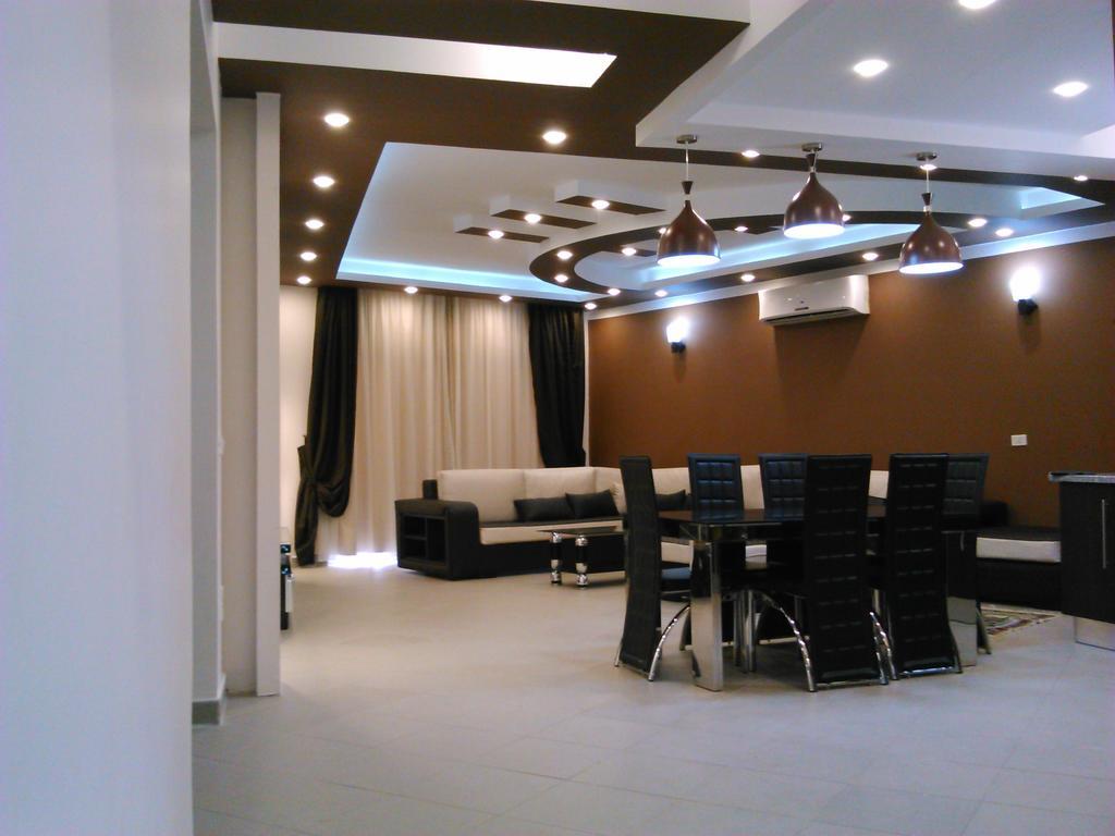 Apartment Three-bedroom At Louly *