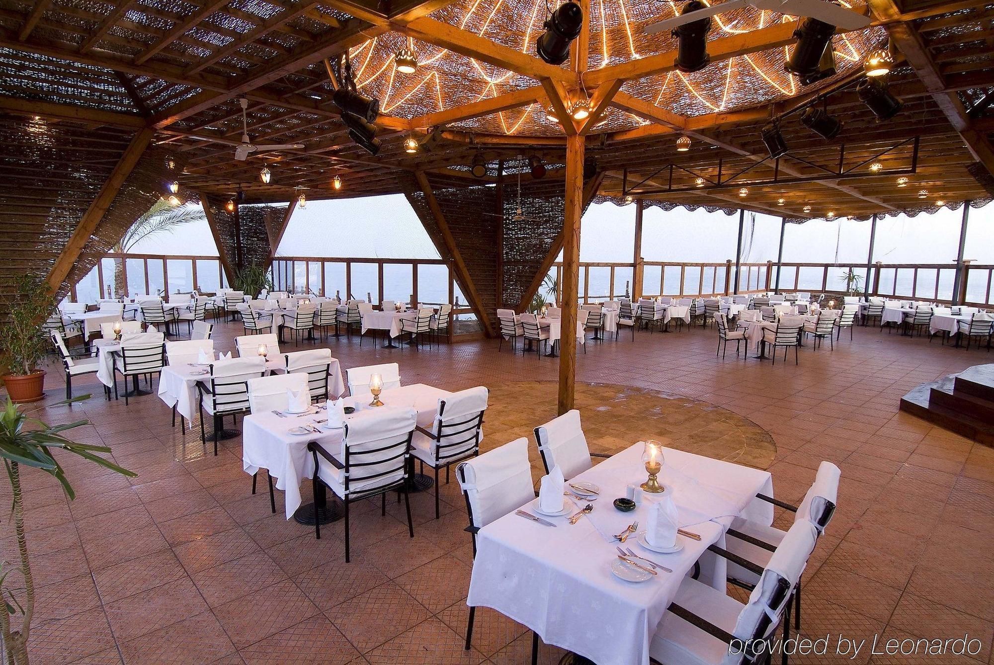 Island View 5*