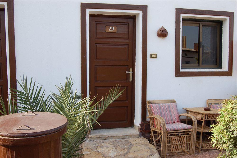 Mirage Village Hostel *