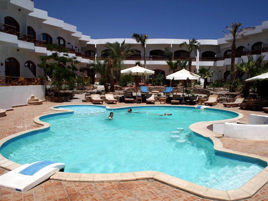 Resort Planet Oasis