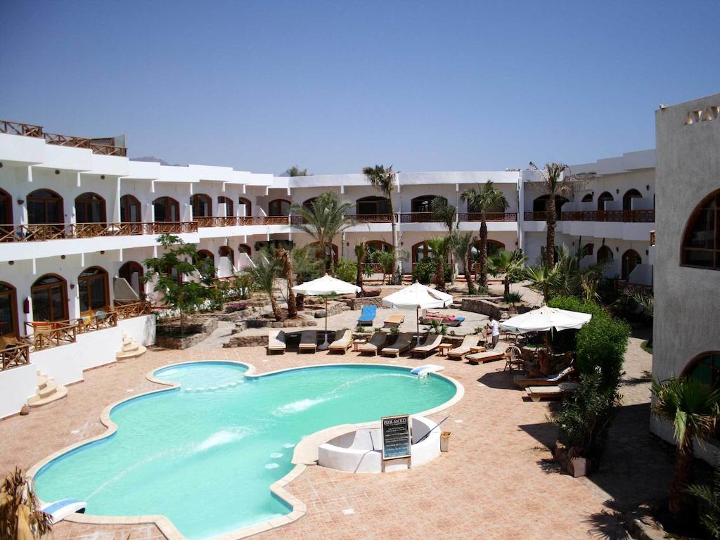 Resort Planet Oasis