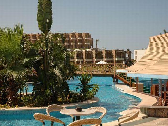 Resort Brayka Bay Reef 4*