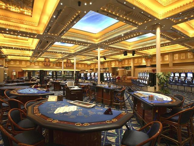 Royal Holiday Beach & Casino Resort