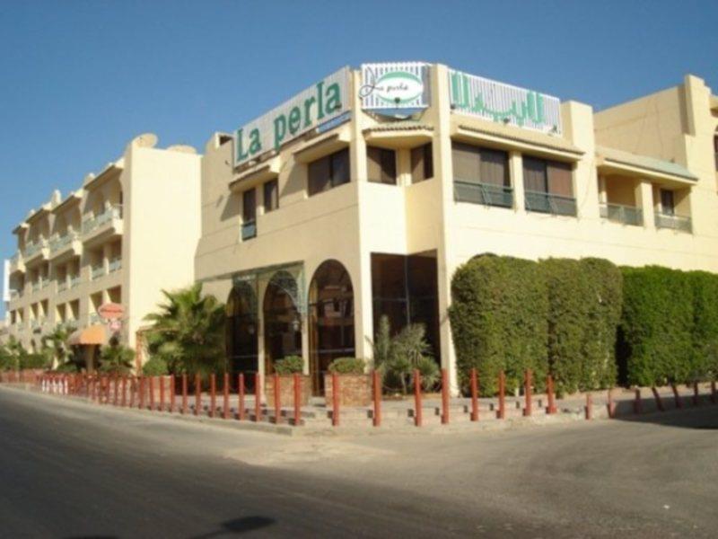 Jewels La Perla Resort
