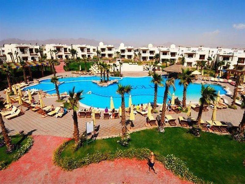 Resort Amphoras Aqua