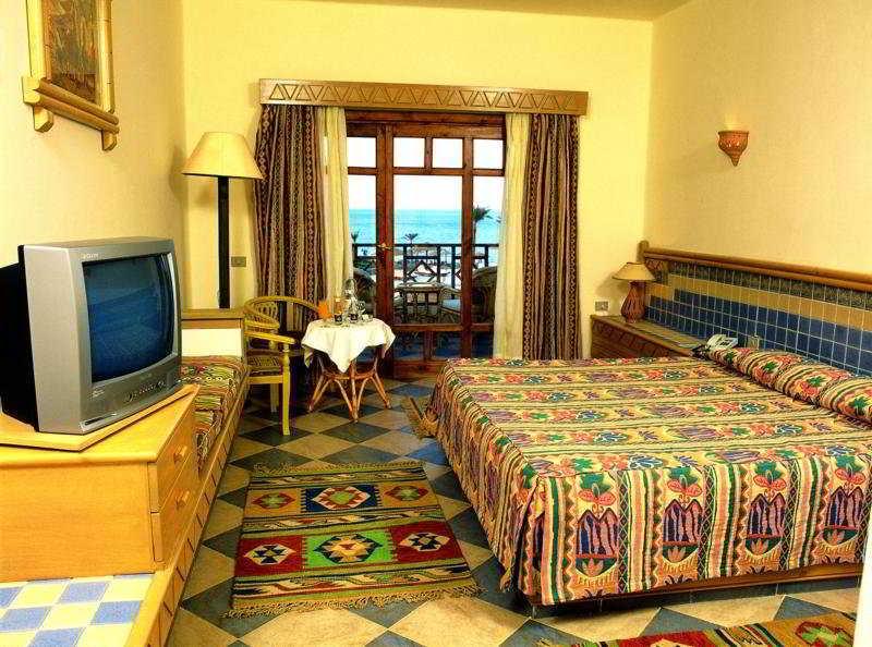 Resort Tropitel Oasis