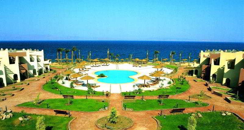 Resort Tropitel Oasis 4*