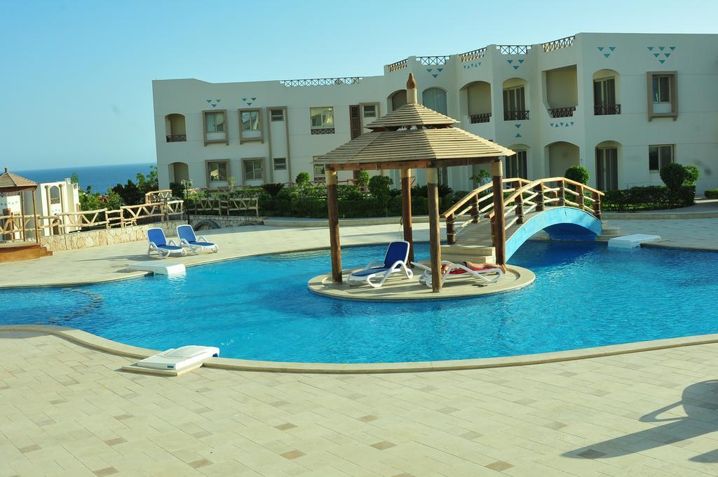 Sharks Bay Oasis Aqua Park Complex