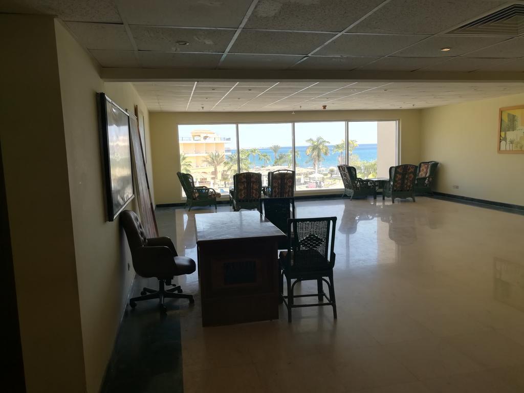 La Playa Resort 5*