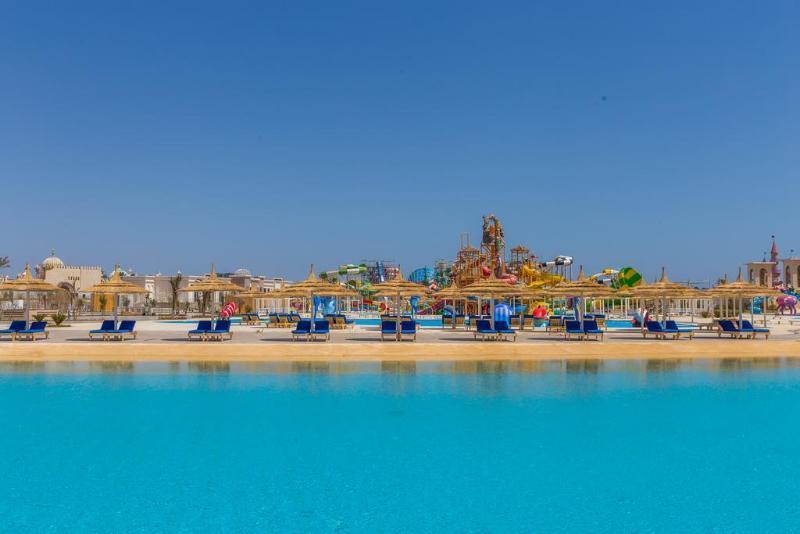 Albatros Aqua Park Hotel 2*