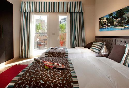 Azzurra Aparthotel