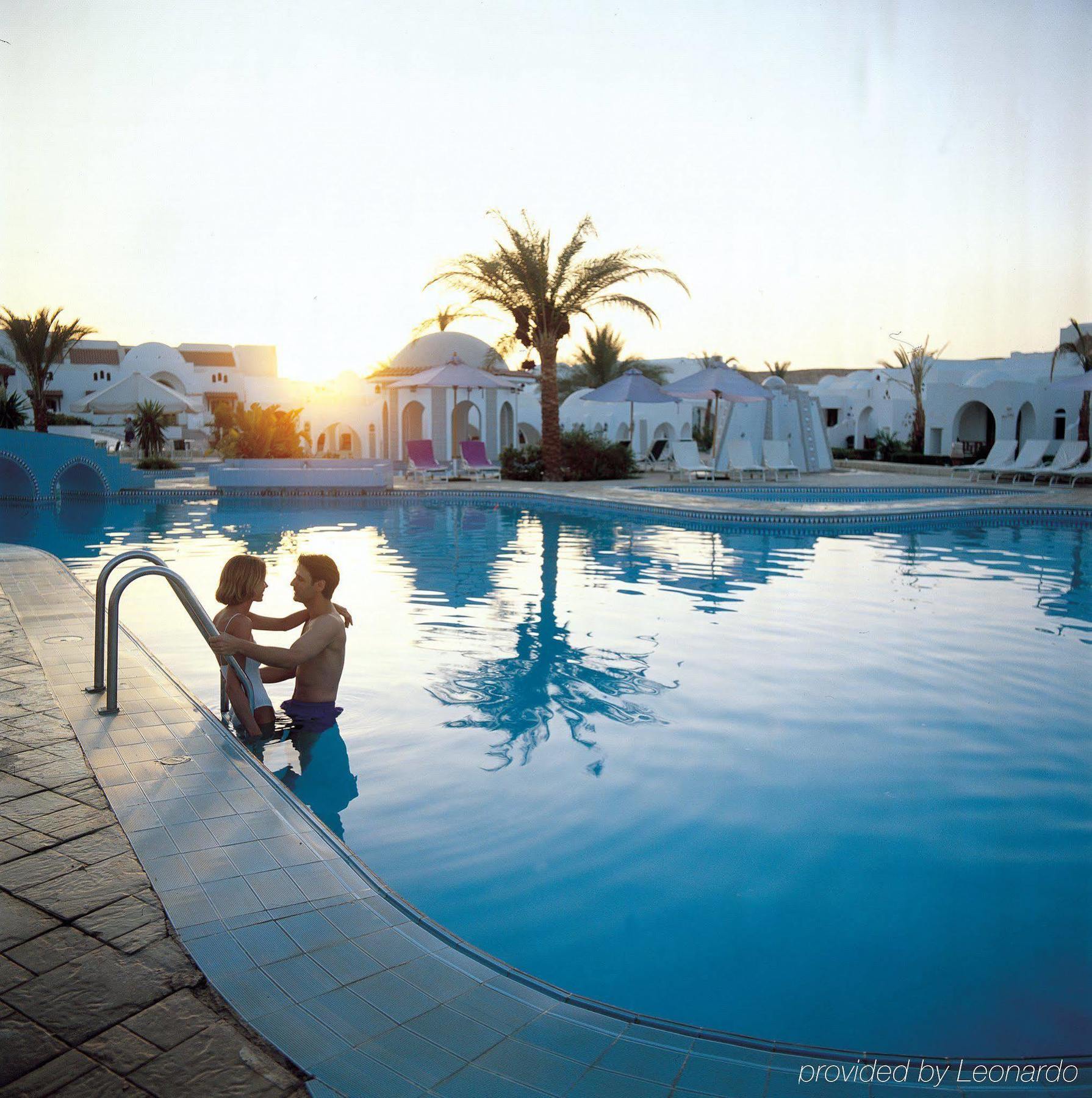 Resort Royal Holiday Beach & Casino 5*