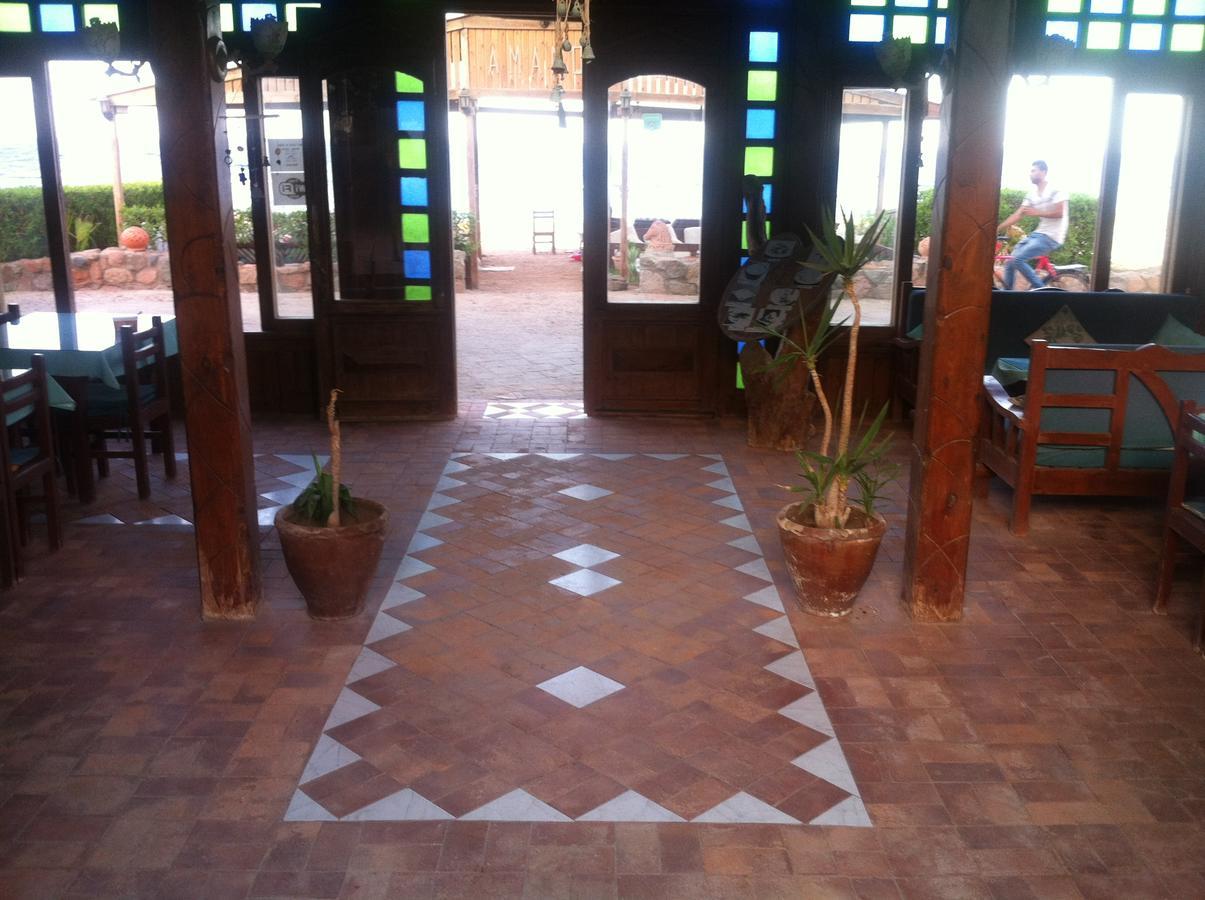 Amanda Hotel *