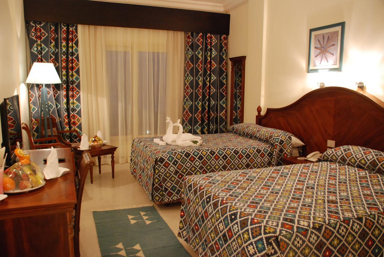 Resort Palm Safari Egypt Ras Sedr