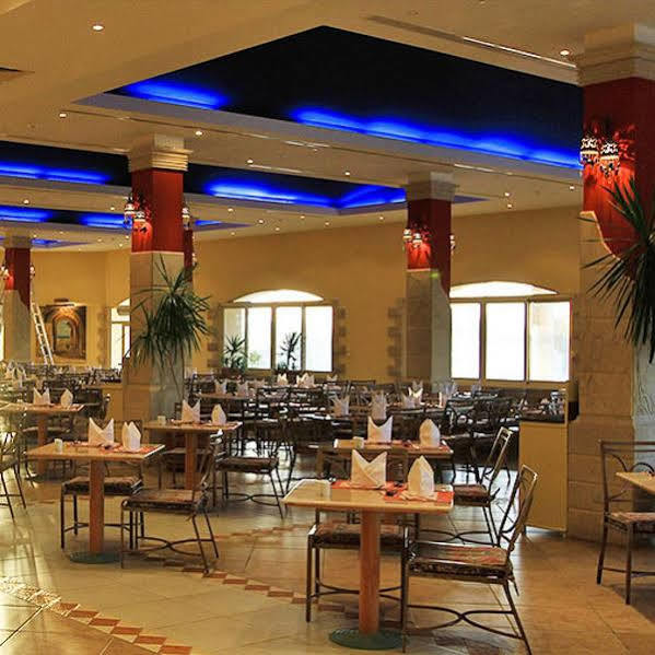 Hotel Coral Beach 4*