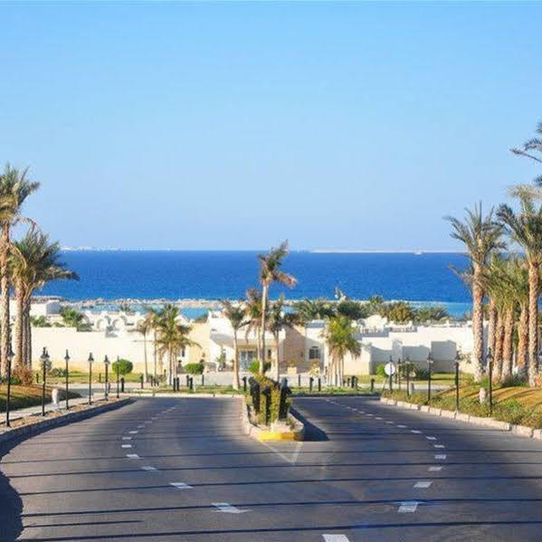 Hotel Coral Beach 4*