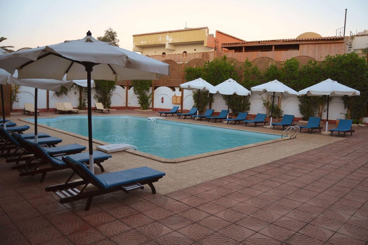 Hotel Christina Beach Palace