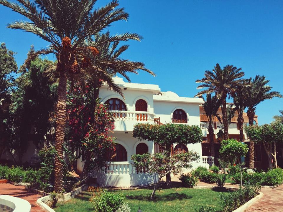 Christina Beach Palace Hotel 3*