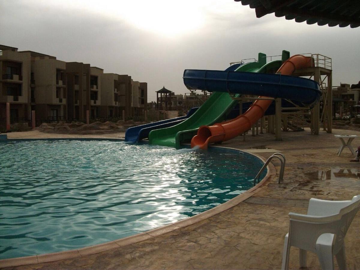 Apart Otel Bluebay-asia Elsokhna -families Only 3*