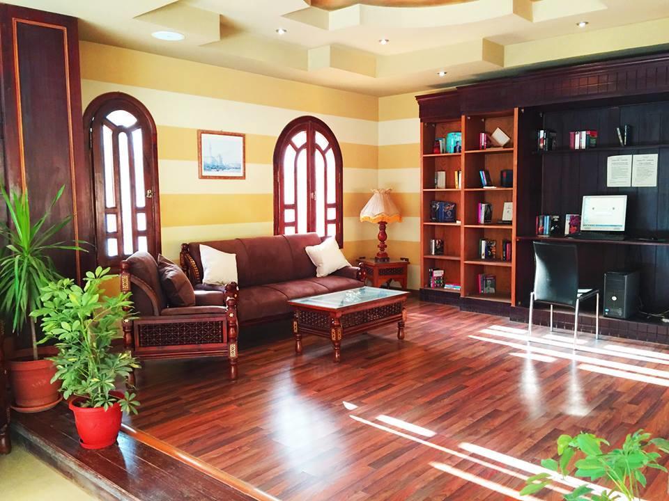 Christina Beach Palace Hotel 3*