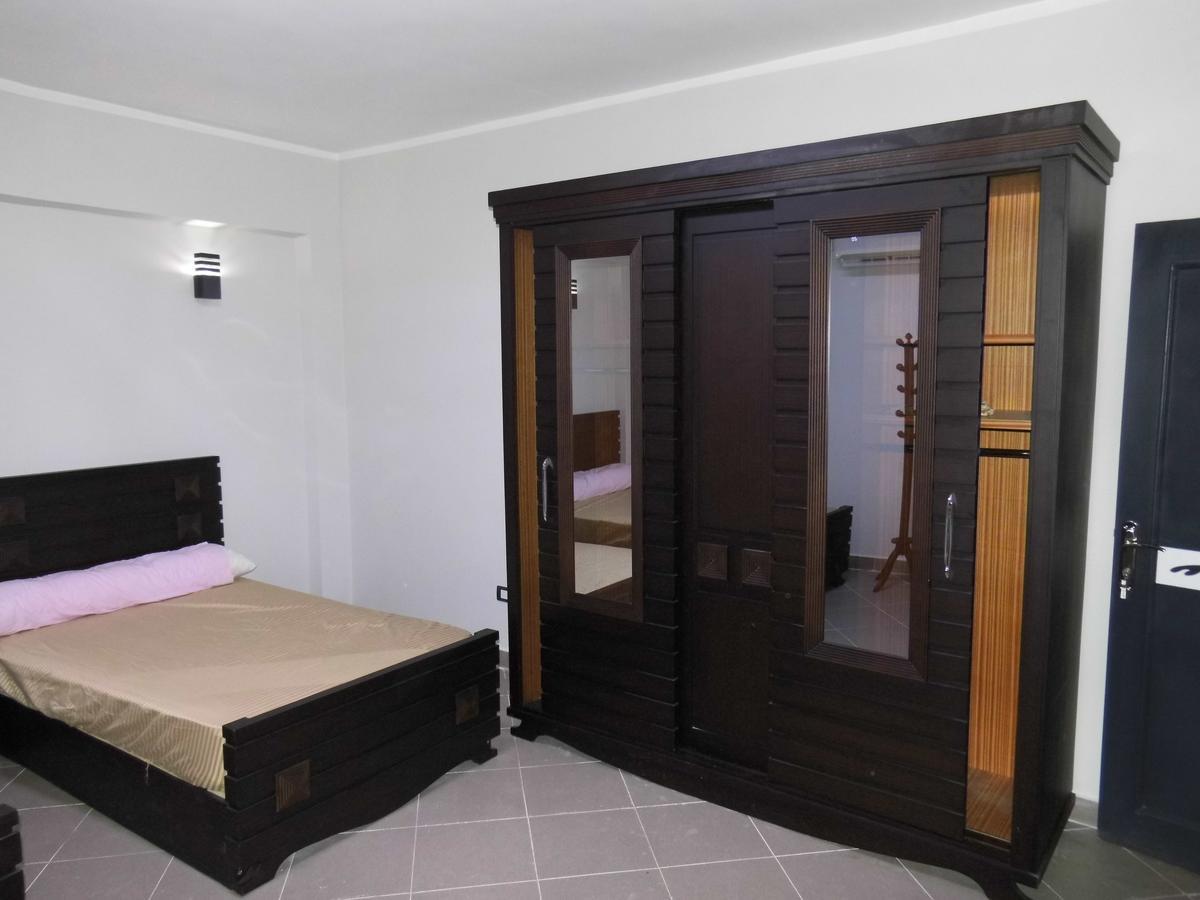 Three-bedroom At Louly Apartment Ain Suchna