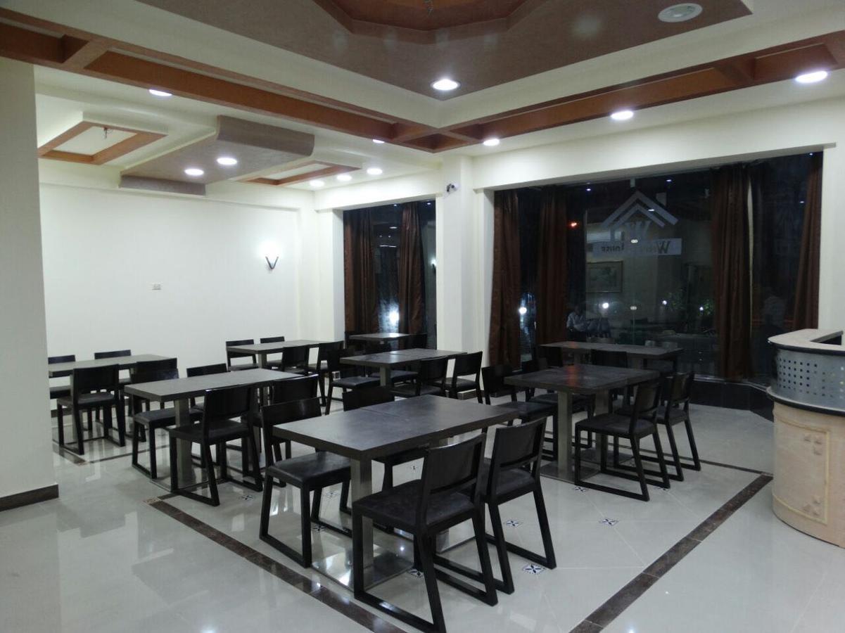 White House 3* Ras Sedr