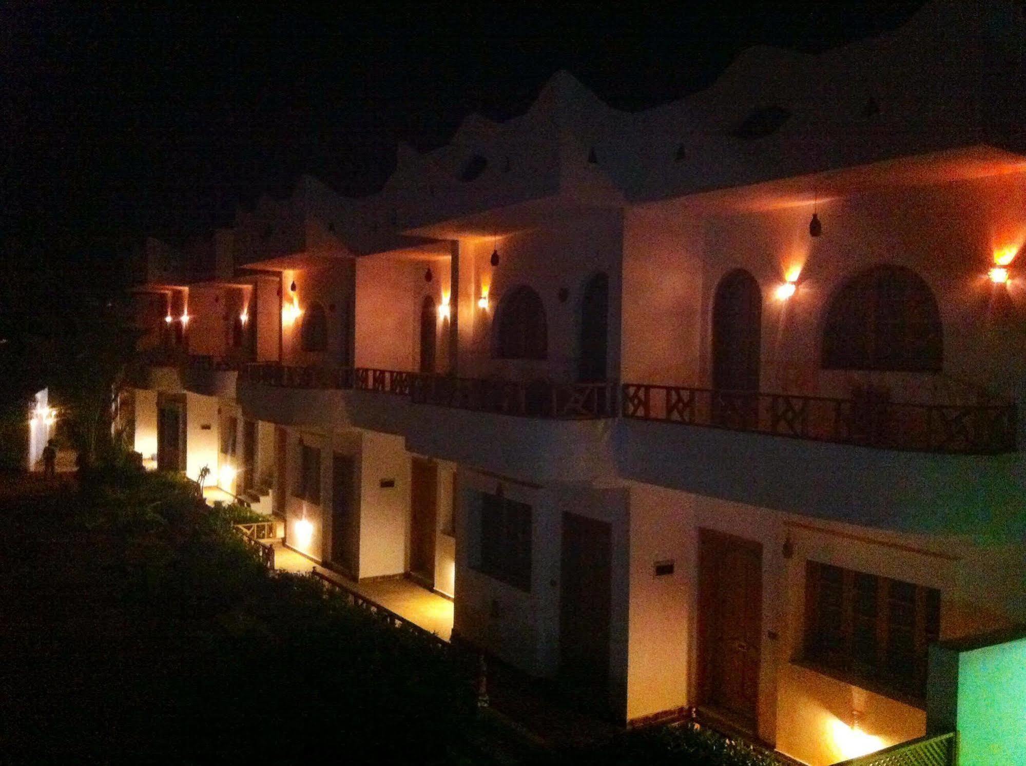 Otel Happy Land