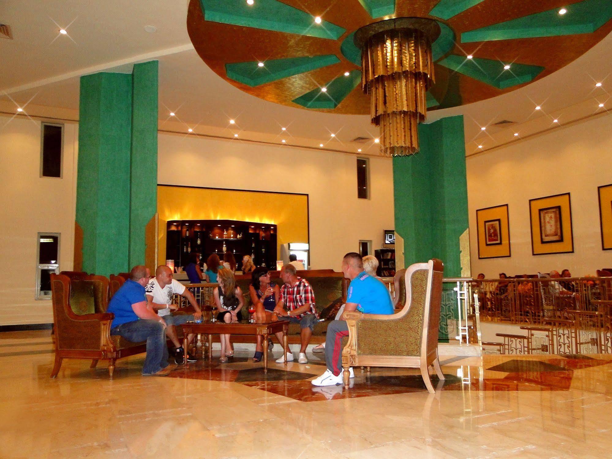 Sharm Holiday Resort 4*