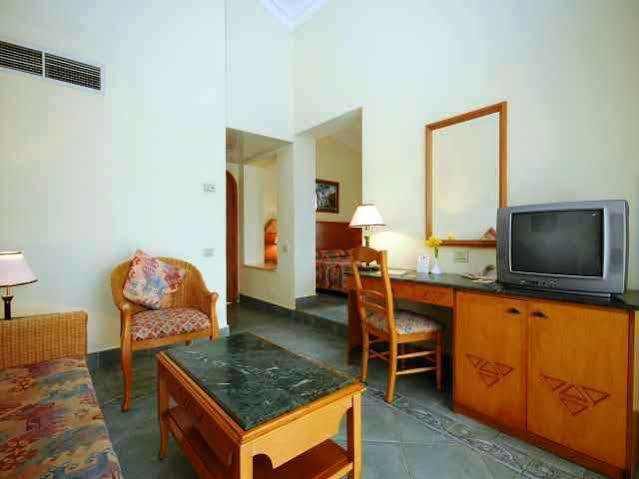 Island View Resort 5*