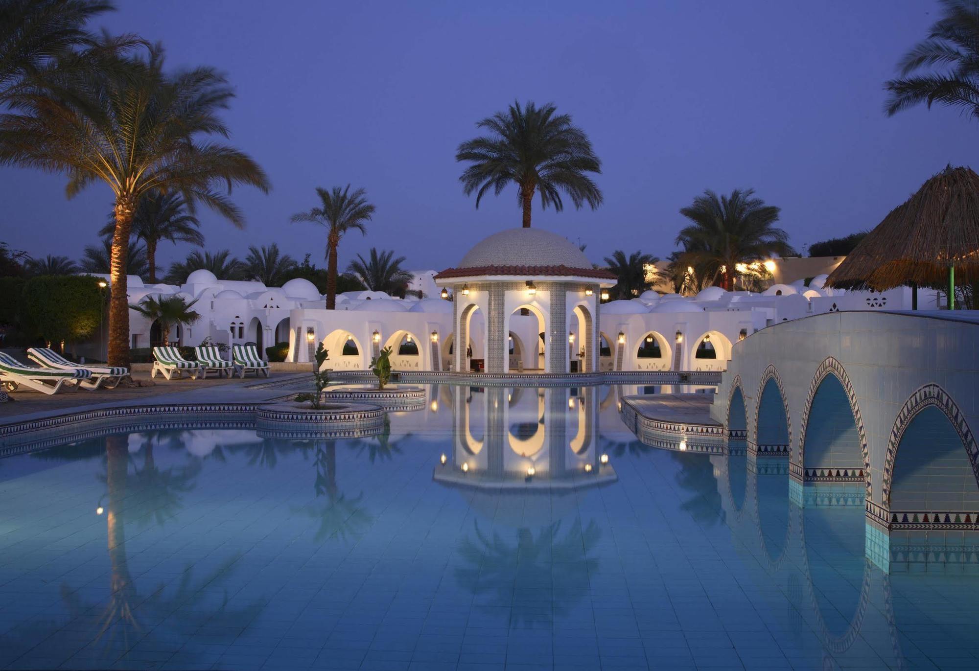 Royal Holiday Beach & Casino