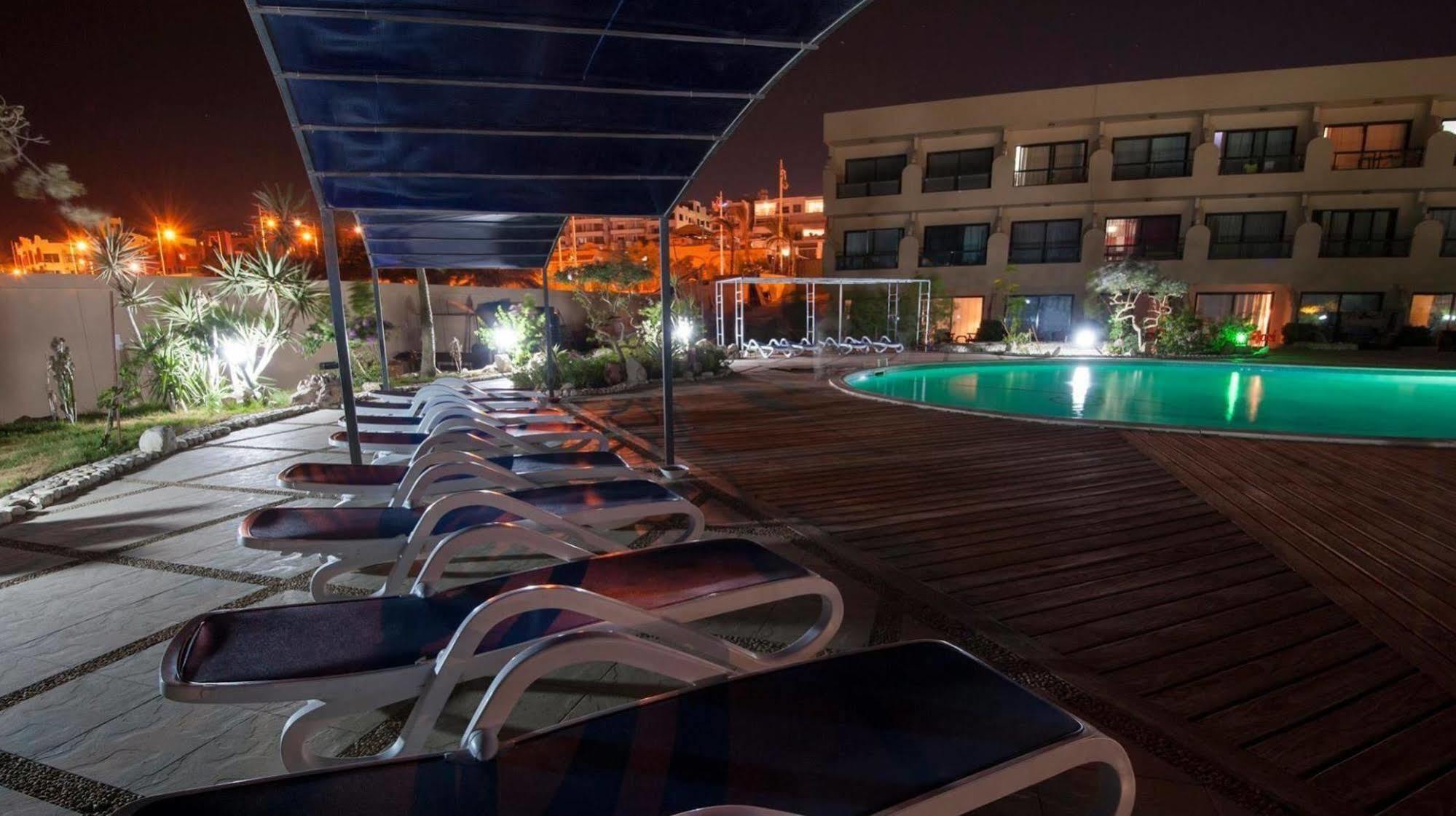 Navy Chalets Dağ evi Hurgada