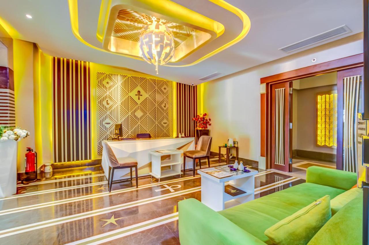 Amc Royal & Spa Resort