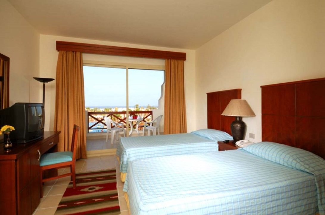 Amphoras Aqua Resort 4*